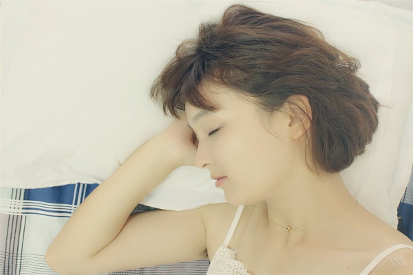 小便里有泡沫是肝不好吗,小便很多泡泡是不是尿酸