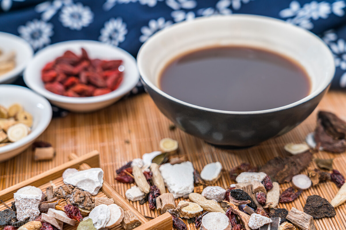 酸枣仁阴血不足的人可以吃吗,阴血不足失眠