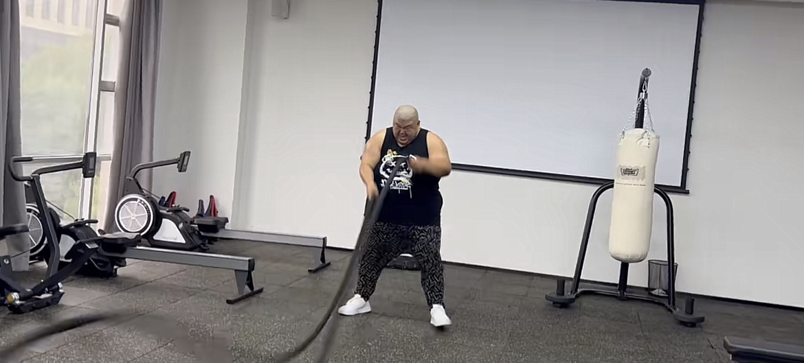 网红“胖猴仔”转型减肥博主,初始体重506,现已瘦百余斤