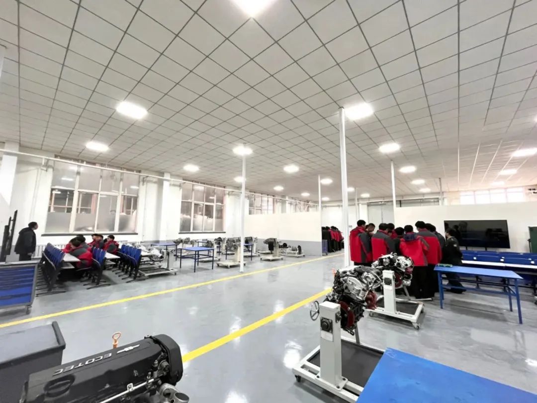 沈阳华科,沈阳华科高级技工学校汽修