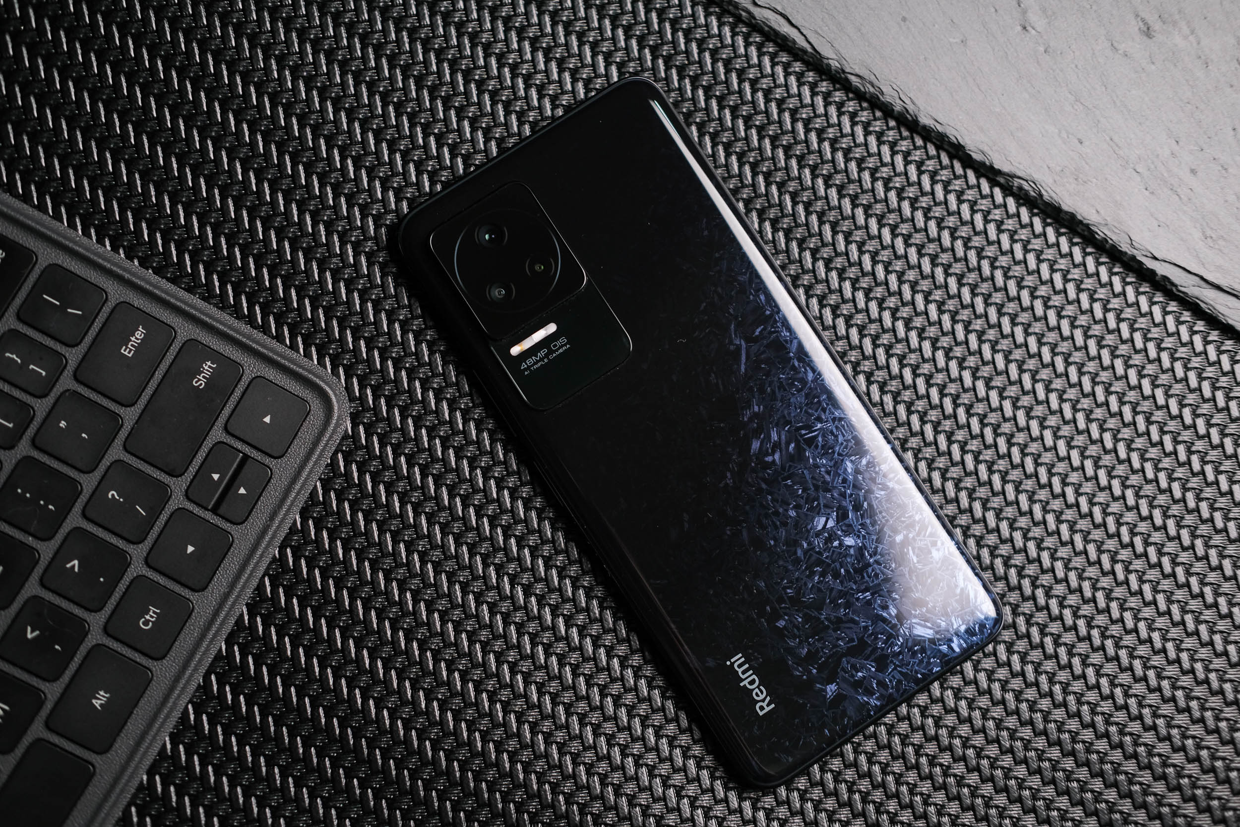 小米和vivo哪款手机性价比高,vivo新款手机2023款