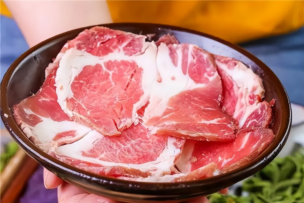 牛奶蛋白质含量低为什么营养高,哪种牛奶蛋白质含量最高又不长胖