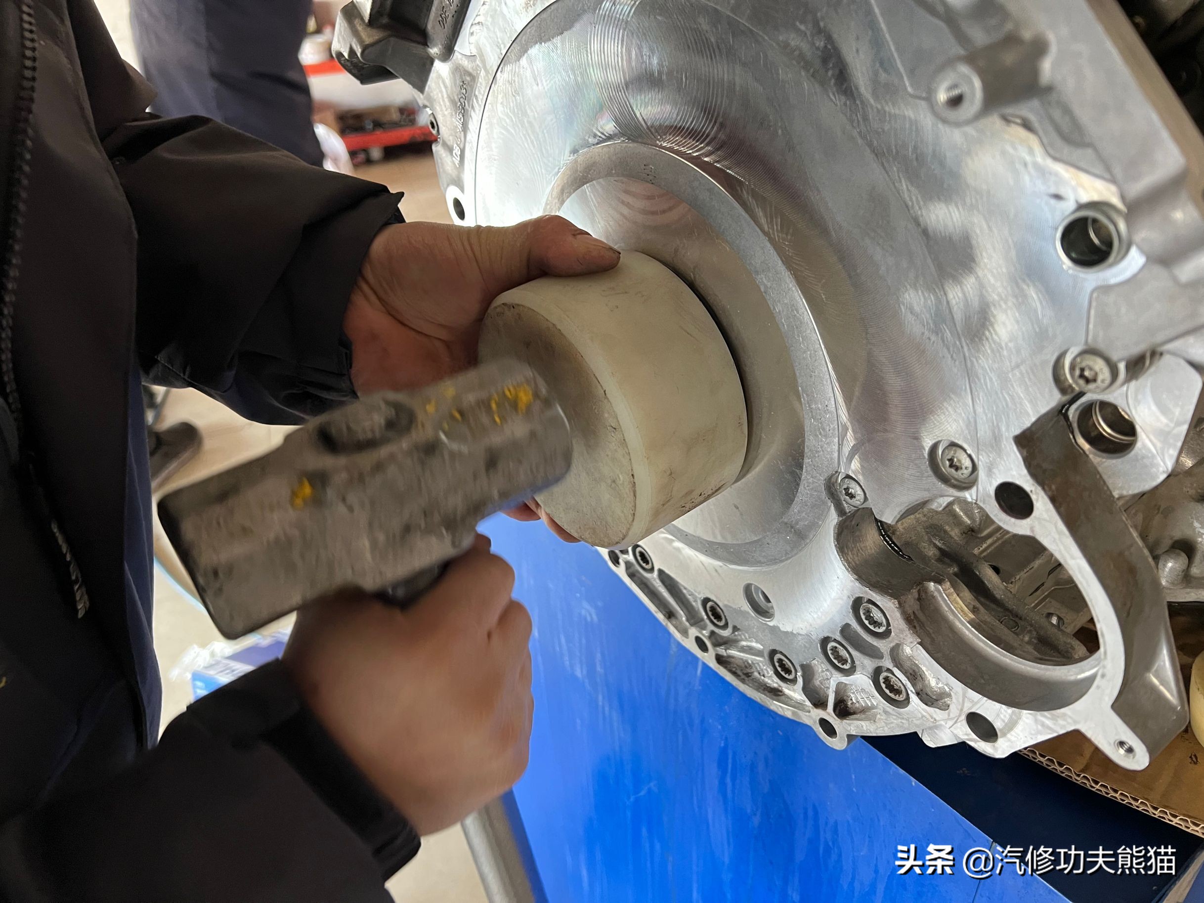 08年奥迪a6l机油压力不足,10年奥迪a6l2.8烧机油严重