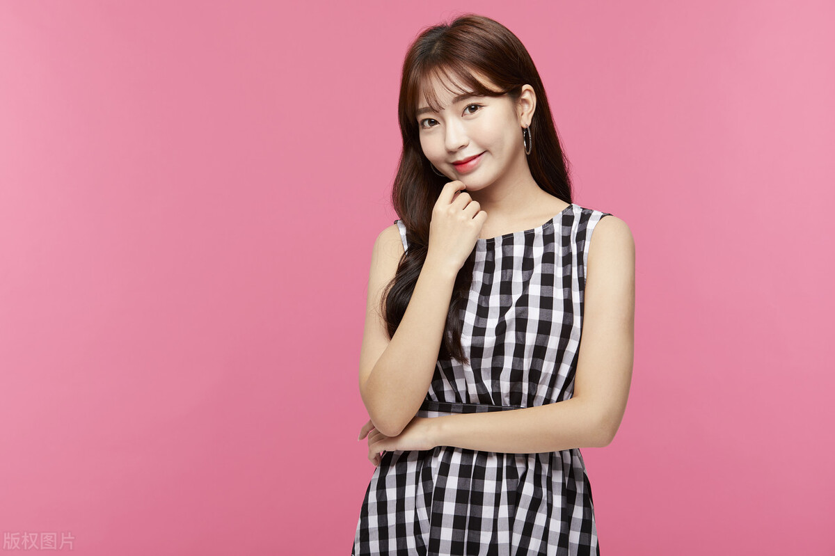 好听的抖音昵称女生简短两个字,最新简单好听女性抖音昵称