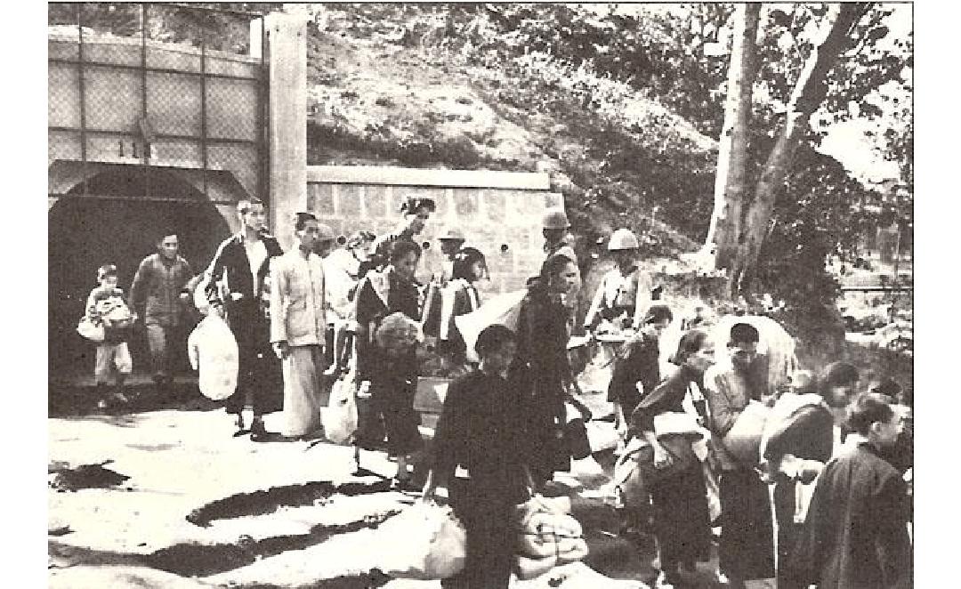 1941年日军占香港兽性毕露：女星新婚夜被*躏蹂**，女记者当街被奸杀