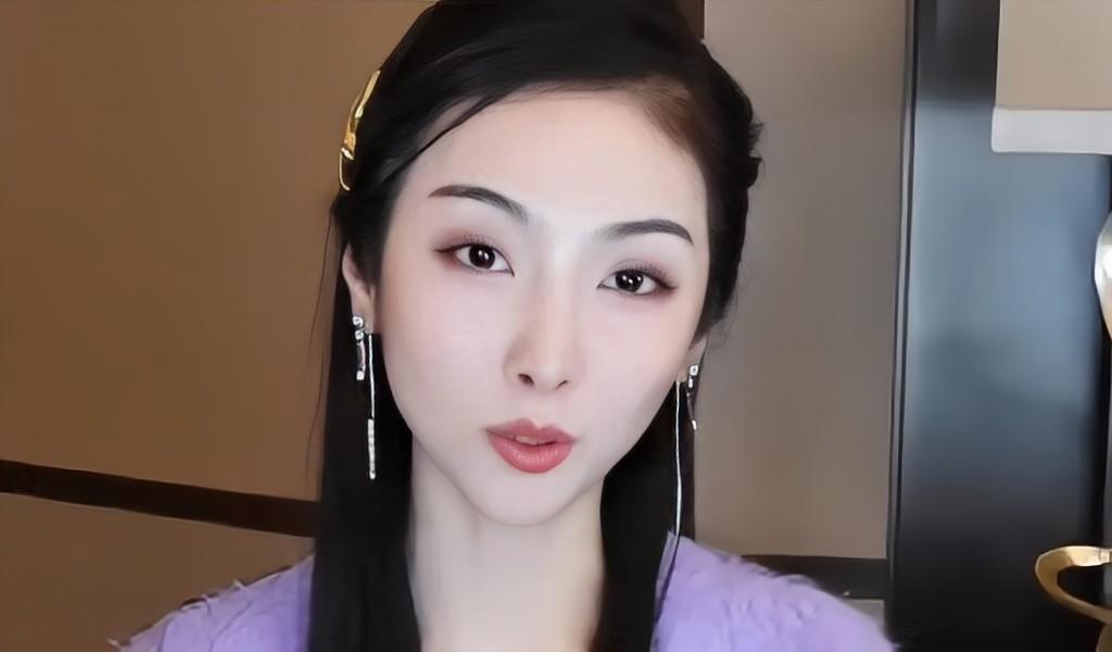 山东未婚妈妈生下三胞胎,山东女子未婚生下三个混血宝宝