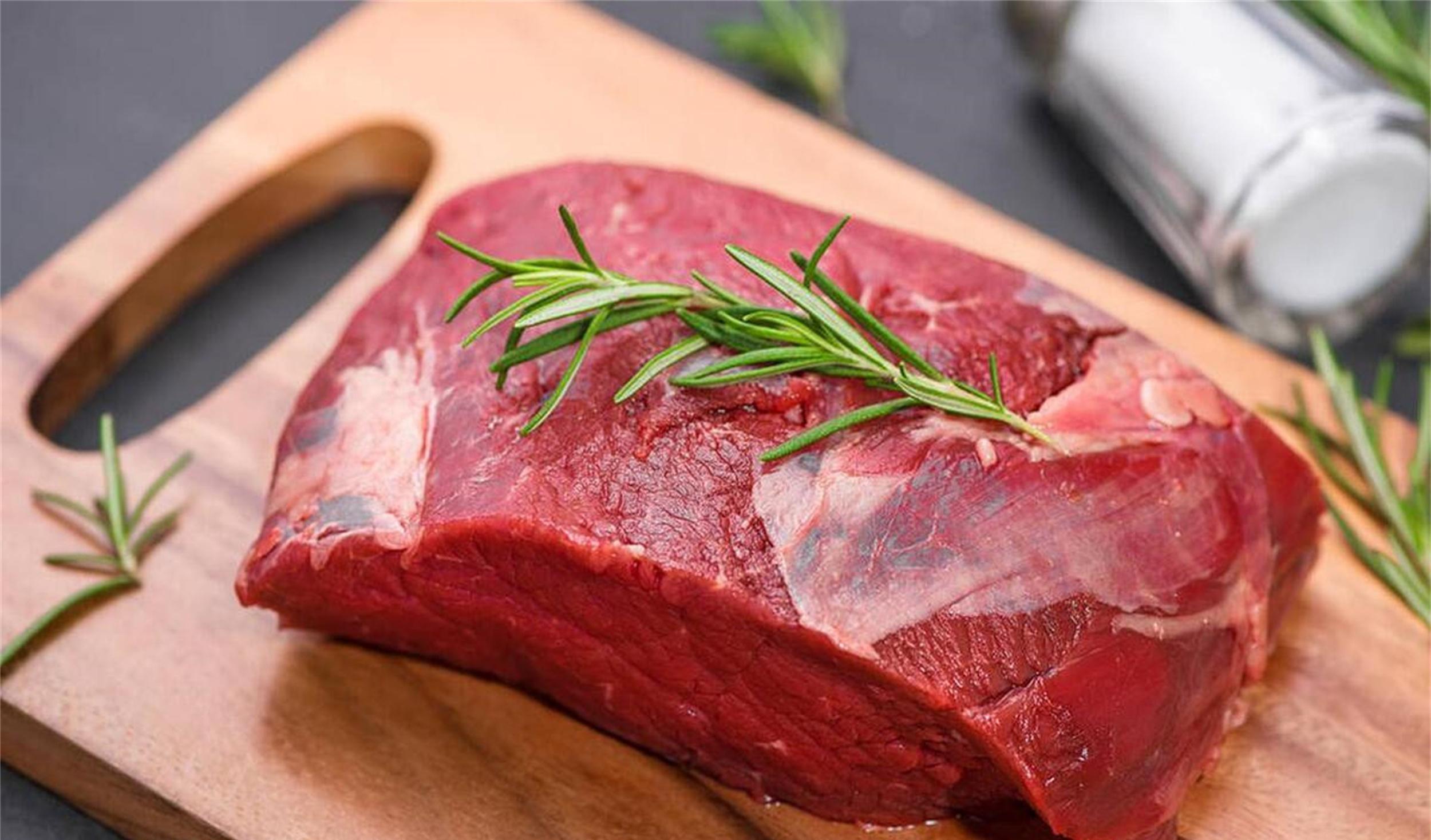 蛏子和牛肉哪个更补铁,蛏子和生蚝哪个更补铁