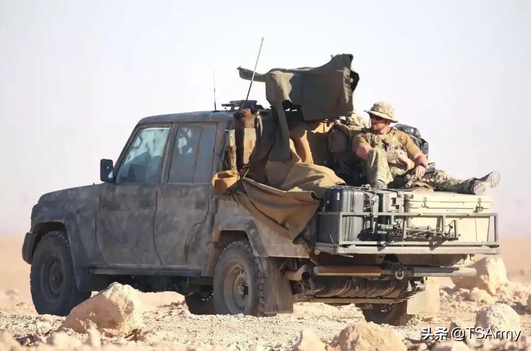 美军特种部队装备的军刀,海湾战争美军特种部队装备