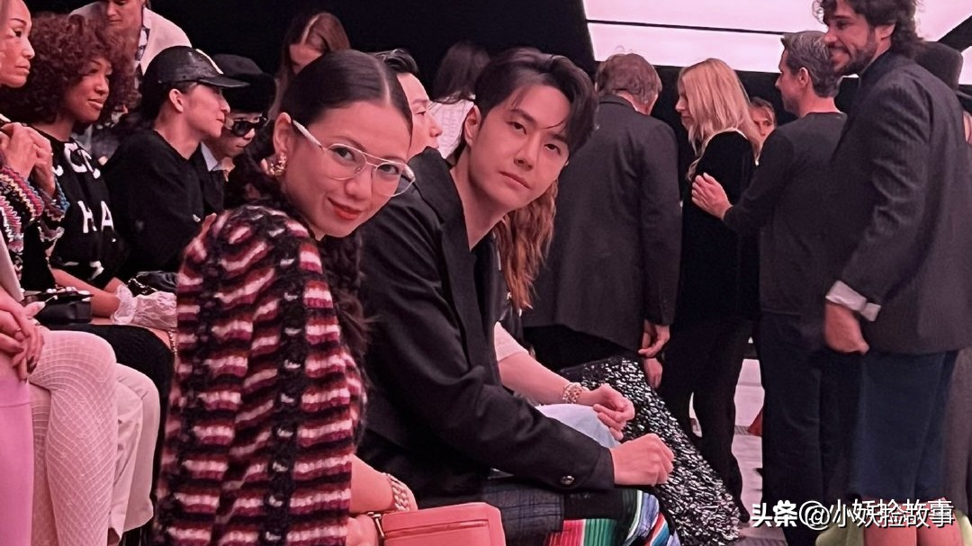 最新王一博植村秀,小松菜奈王一博同框