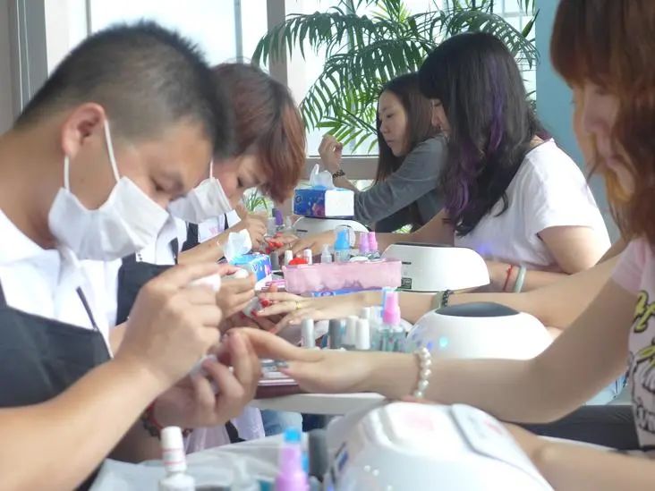 低成本适合一个人做的生意暴利,适合普通人做的十大暴利生意