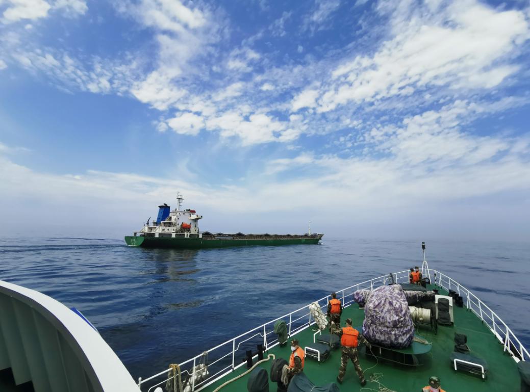 南海对峙近一周，越南也趁机生事，中方连下两道命令，俄鼎力相助