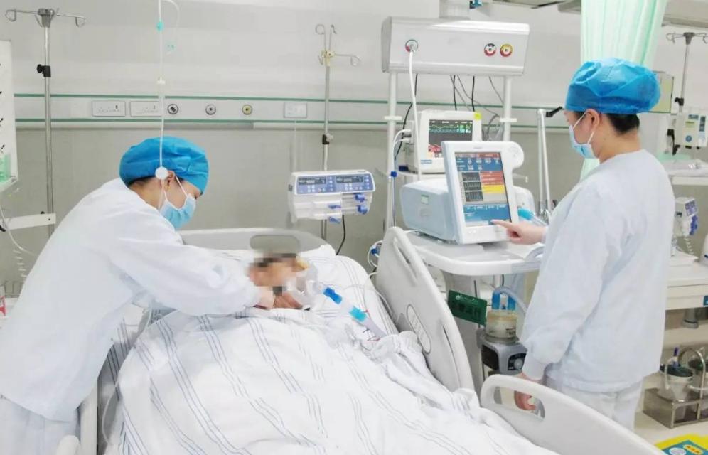 月经杯与卫生巾优缺点,姨妈杯能代替卫生巾吗