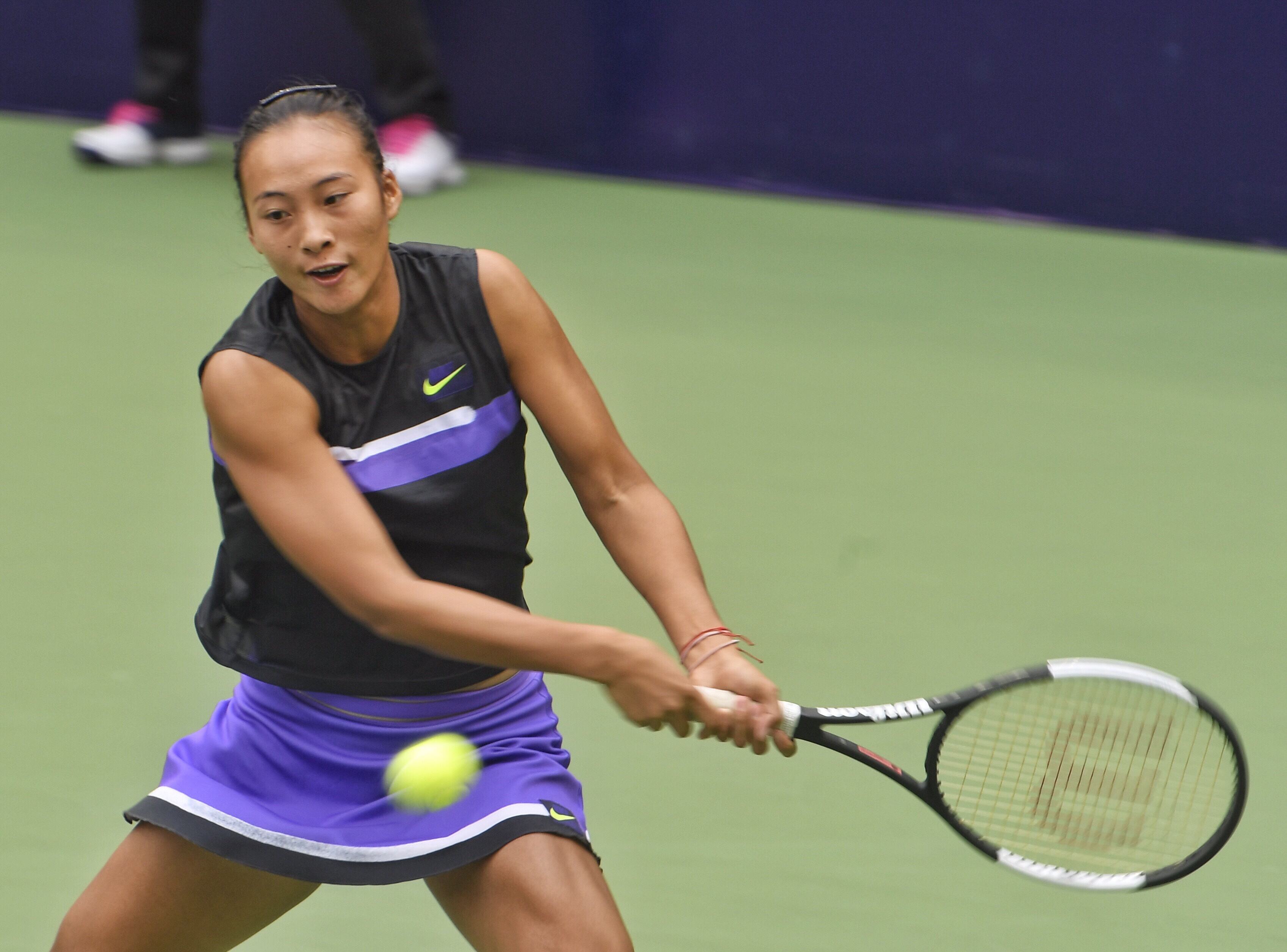 郑钦文爆冷无缘法网女单16强,中国金花郑钦文首进大满贯八强