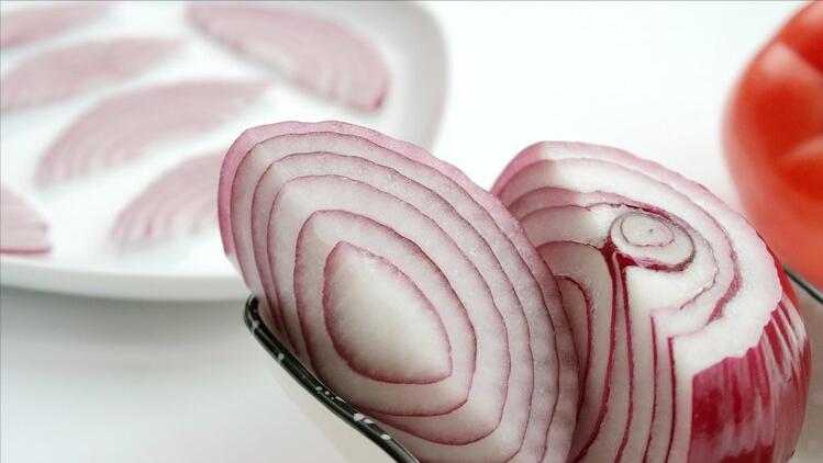 大蒜洋葱降血压还需吃降血压药吗,黄瓜降血压好还是洋葱降血压好