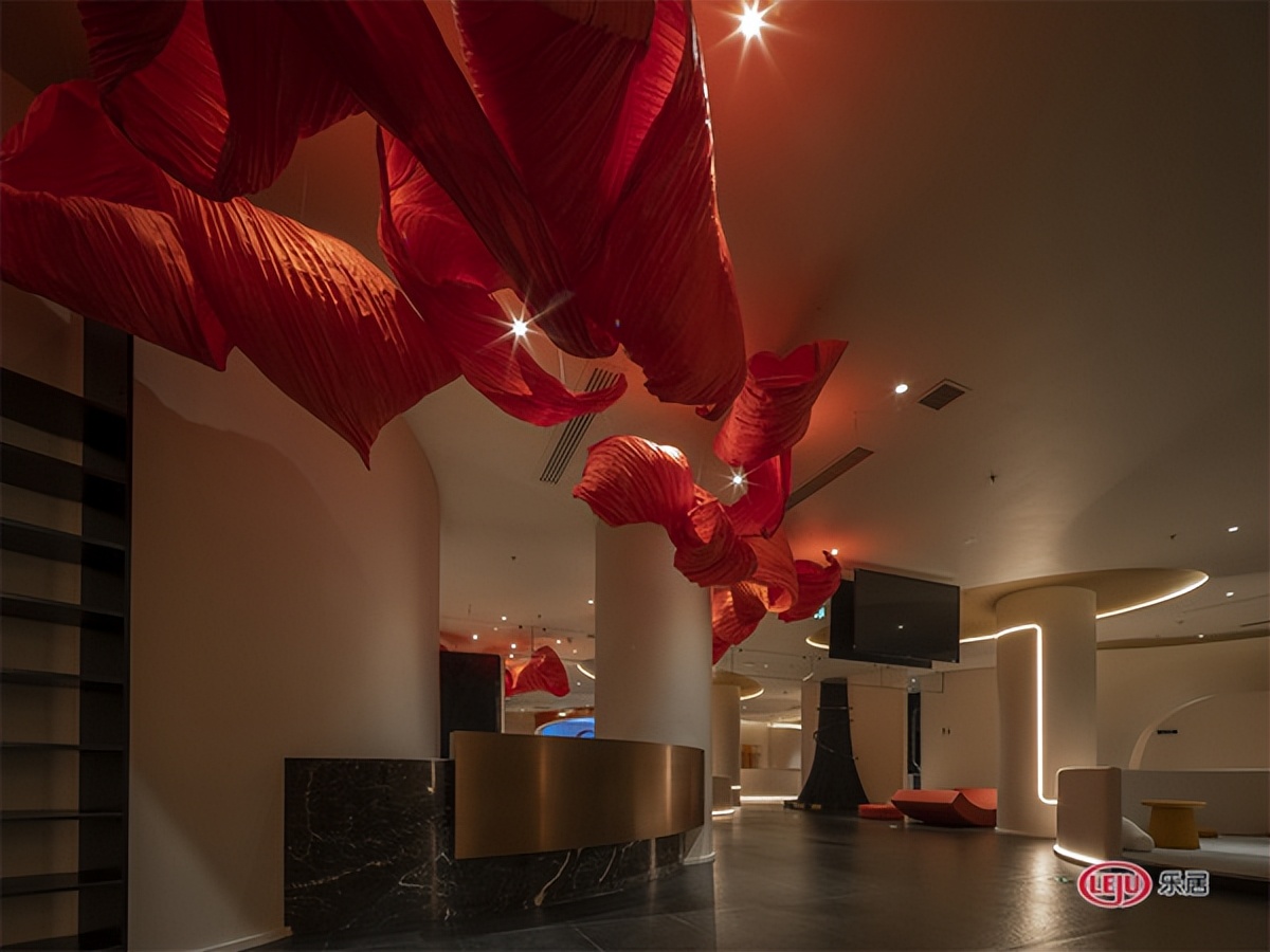 冯莎作品|泡泡森林水汇：寻梦环游之旅