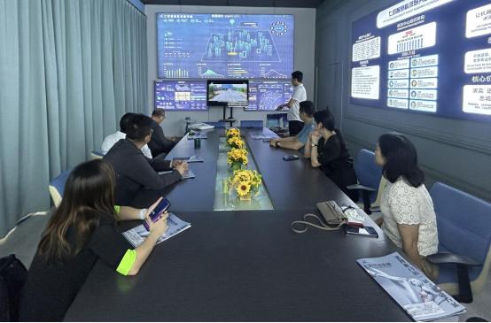 AI榫欏ご浼佷笟,涓庝竷瀹禷i绉戞妧鍏徃楂樼浼氶潰