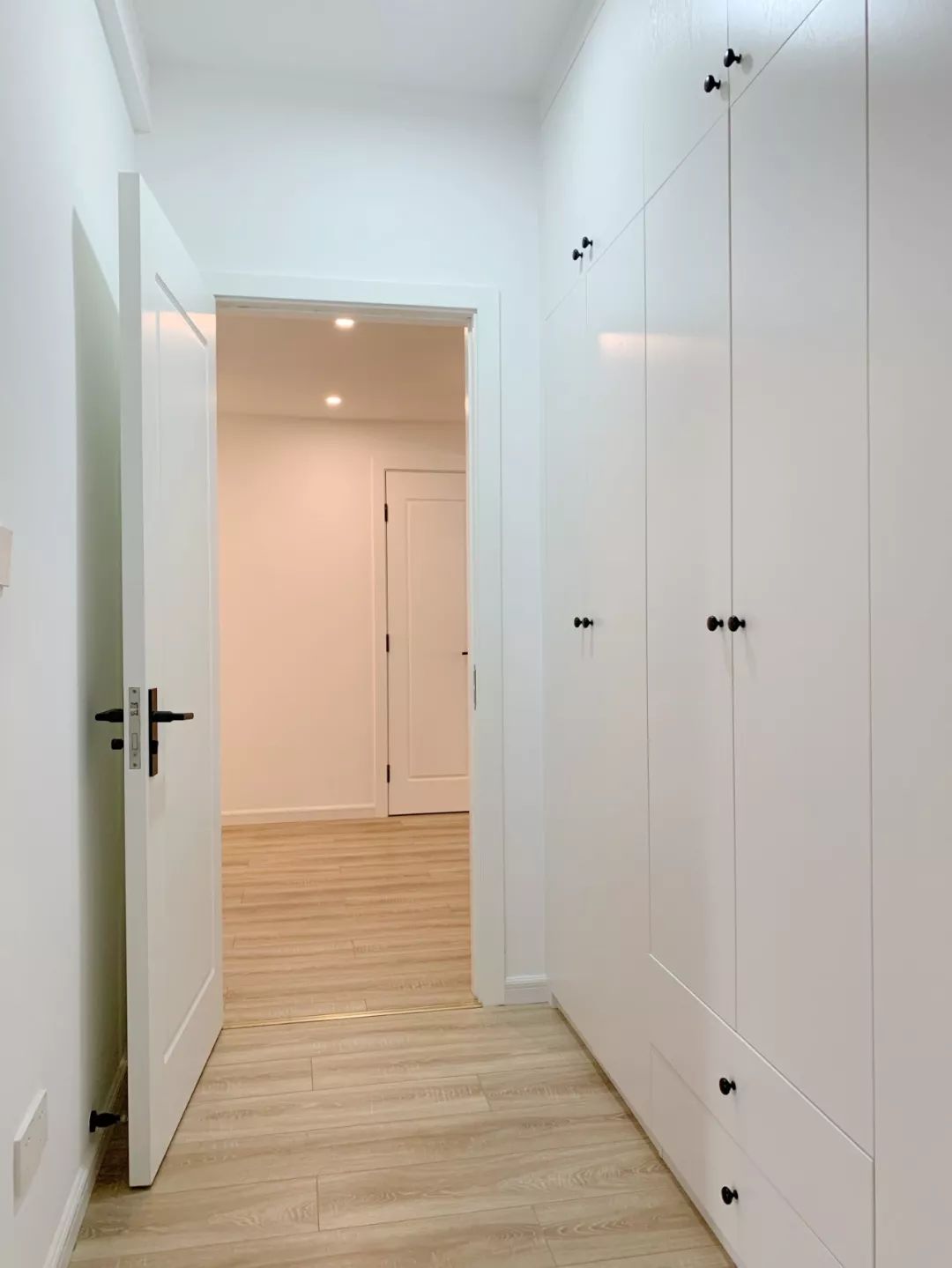 135三室一厅室内装修各种风格,130三居室简约装修风格全屋效果图