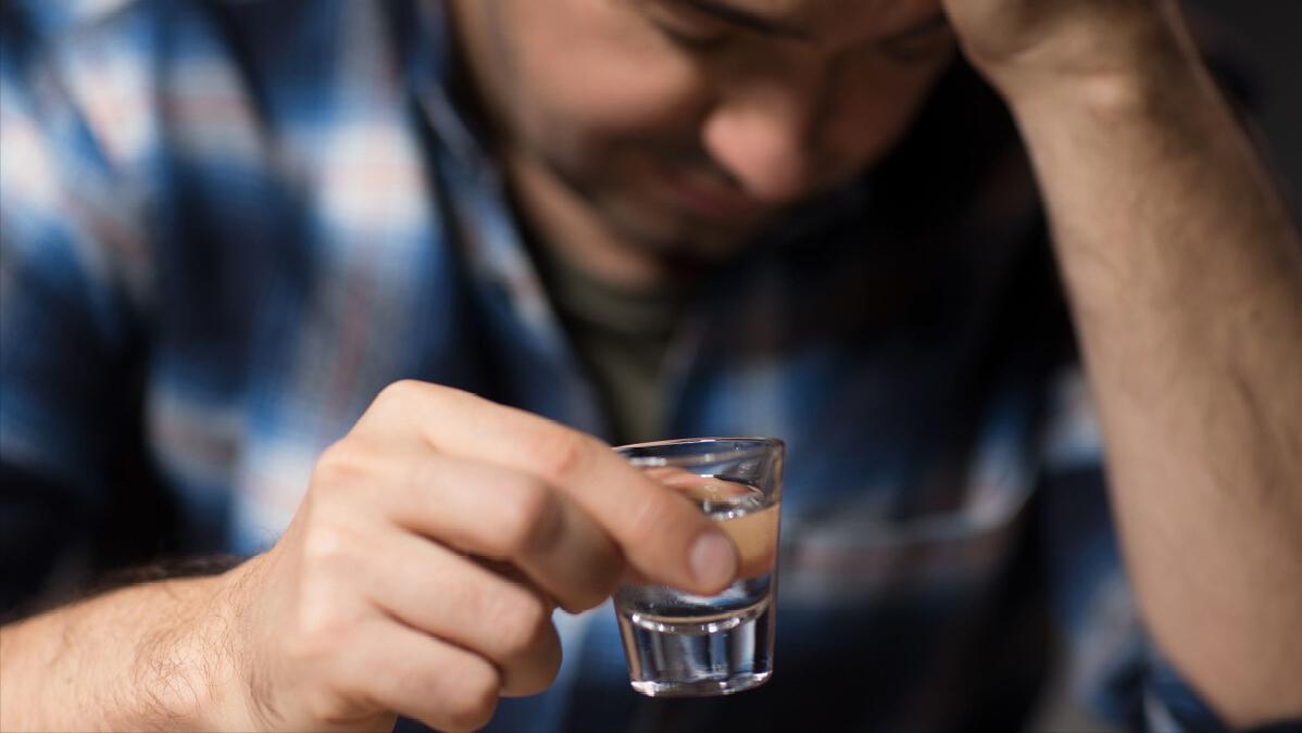 每天吃了两片叶酸怎么办,每天吃一片叶酸对身体有好处吗