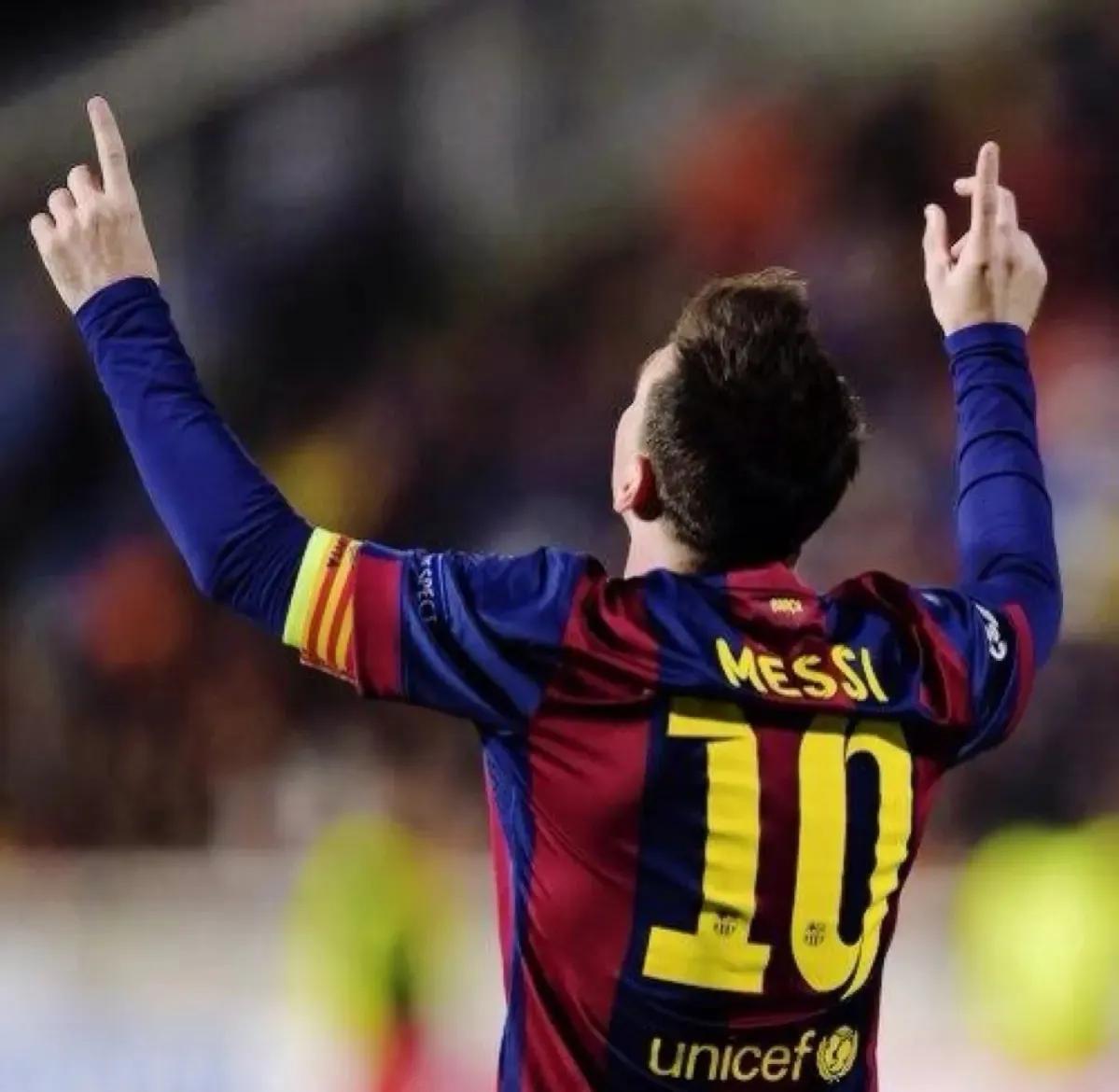 梅西传奇人生经历,梅西传奇内容