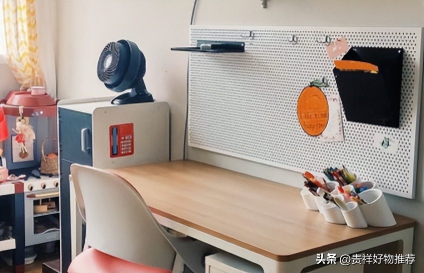 书桌深度多少合适实木书桌,单人书桌尺寸一般多少合适