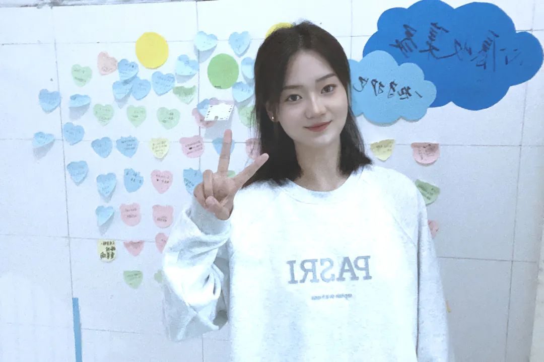 世纪金源集团新学期“皓月奖助学金”发放，造福众多世纪金源子弟