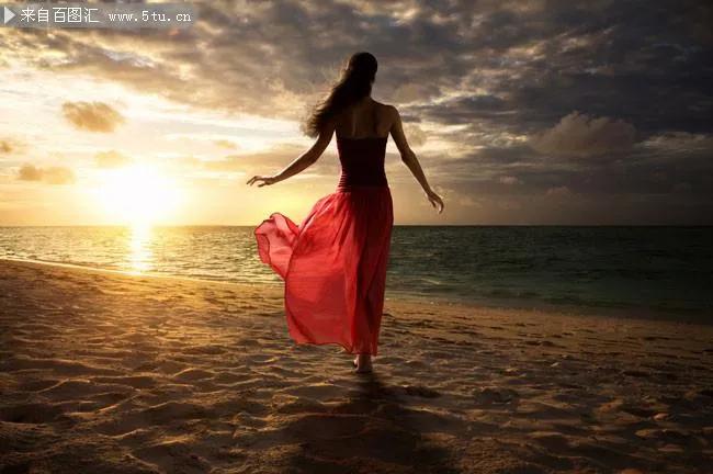 冻龄女人的秘密，守护女性荷尔蒙，永葆青春活力