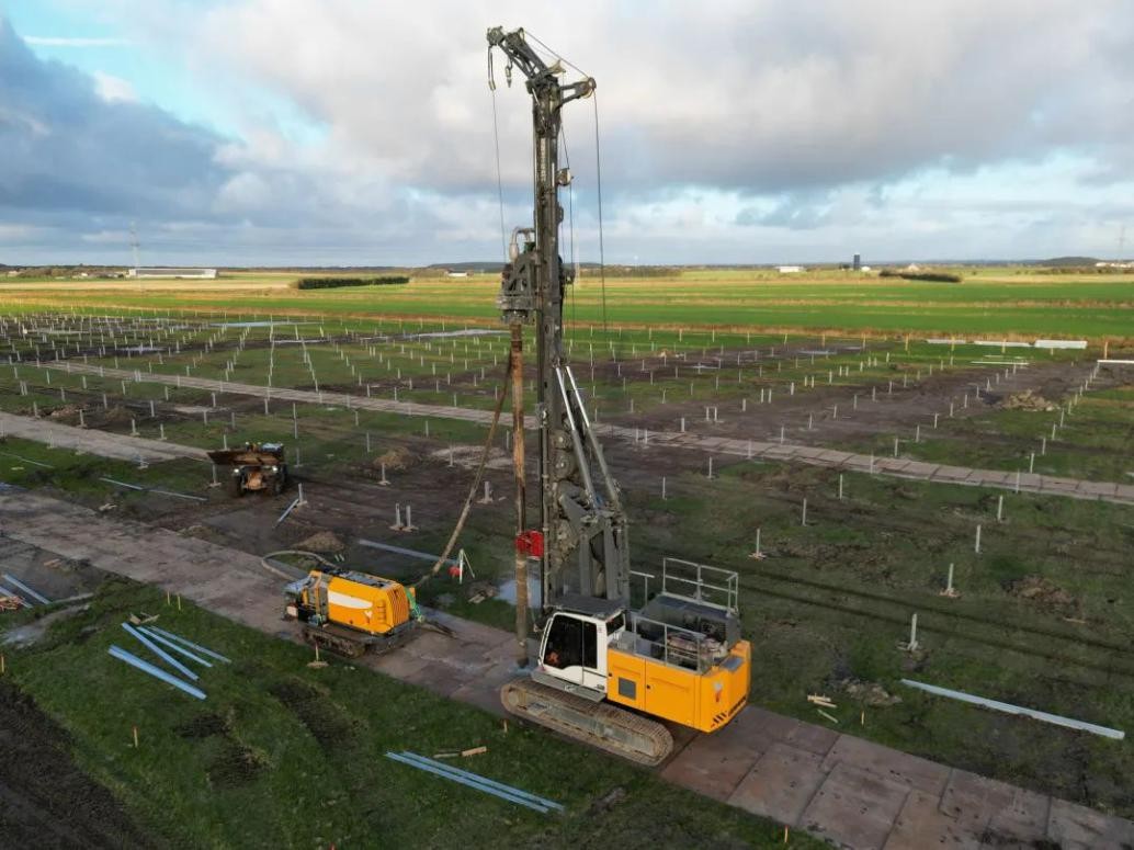 正泰电器高效光伏项目,正泰国外光伏项目