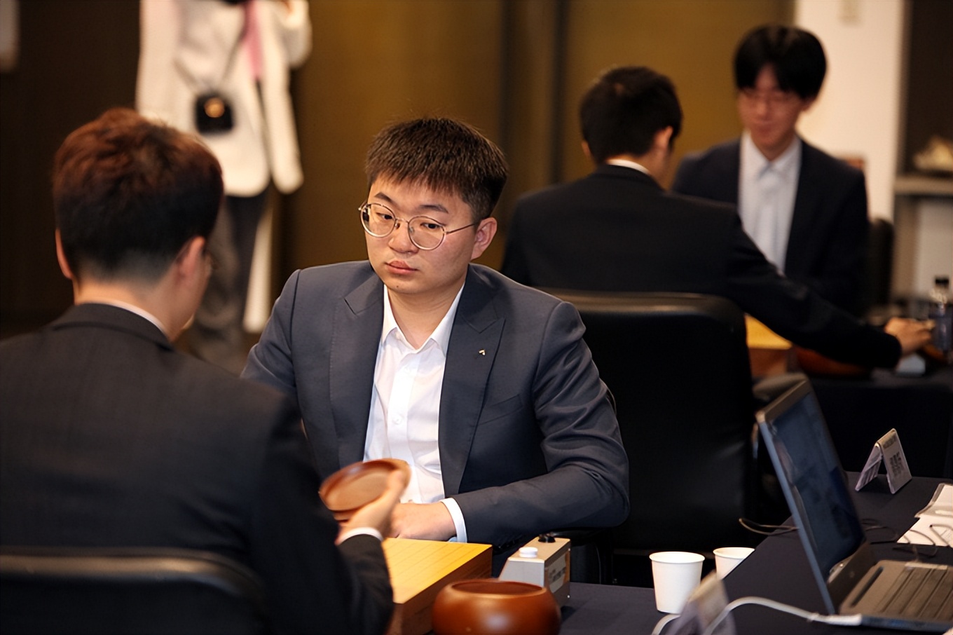 lg杯柯洁对阵申旻埈,LG杯柯洁胜申旻埈