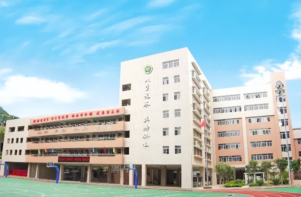 广州贸易职业高级中学学费,常德市中专艺术设计与制作专业