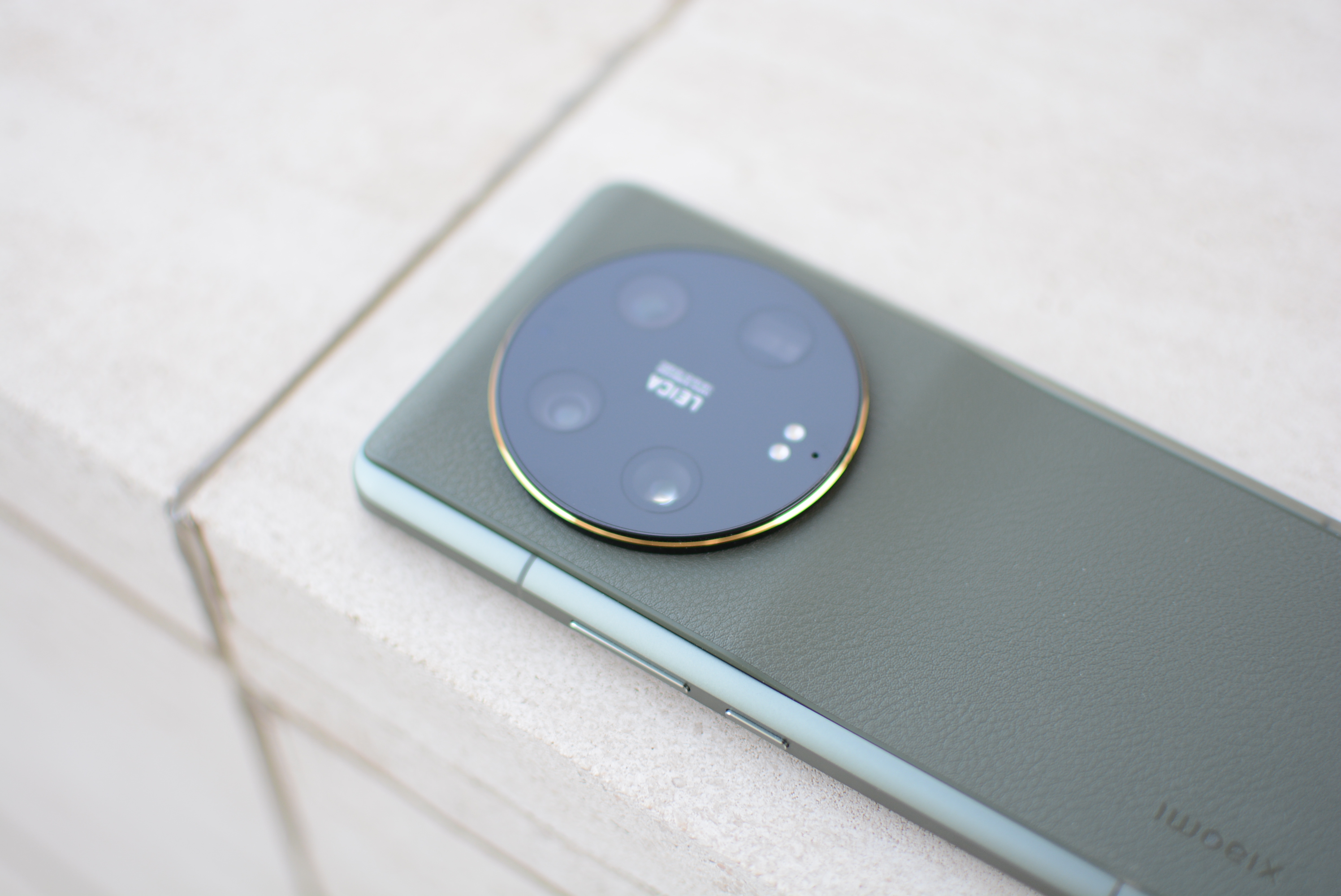 现在iphone14plus值得买吗,iphone14plus现在值得买吗