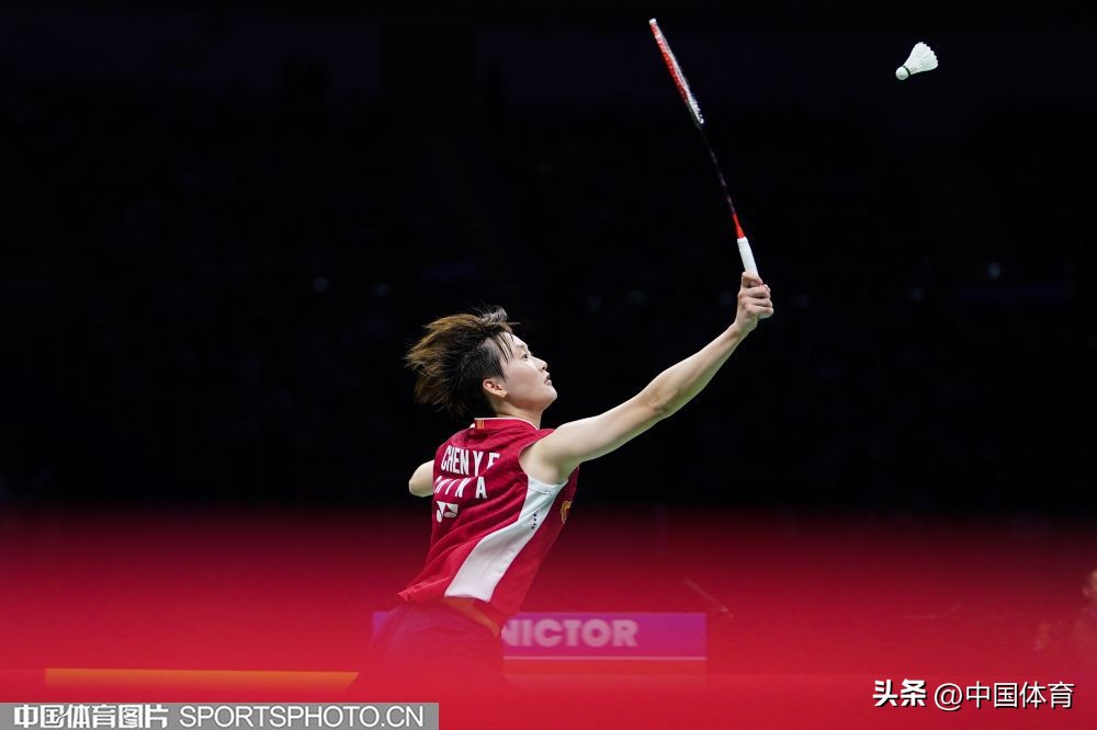 苏杯中国3-2逆转挺进4强,苏杯决赛中国对日本男双