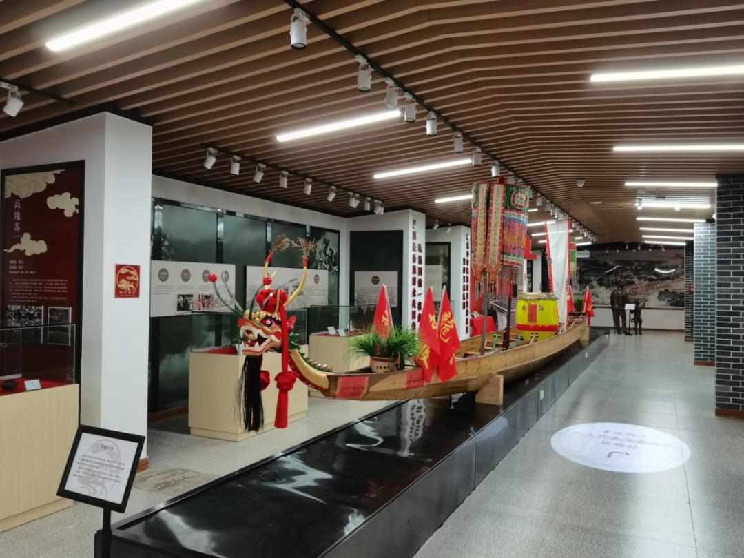 遛娃好去处免费还能增长见识广州,天河小新塘附近有遛娃的地方吗