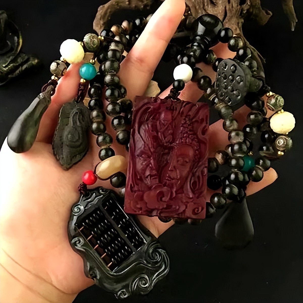 哪种手串更容易上包浆,手串包浆香味少