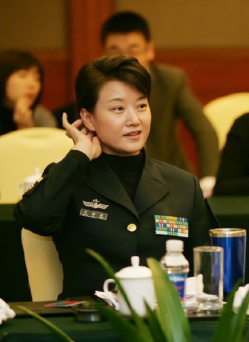 山沟里飞出的“百灵鸟”一路高歌上春晚，唱响24年不简单！