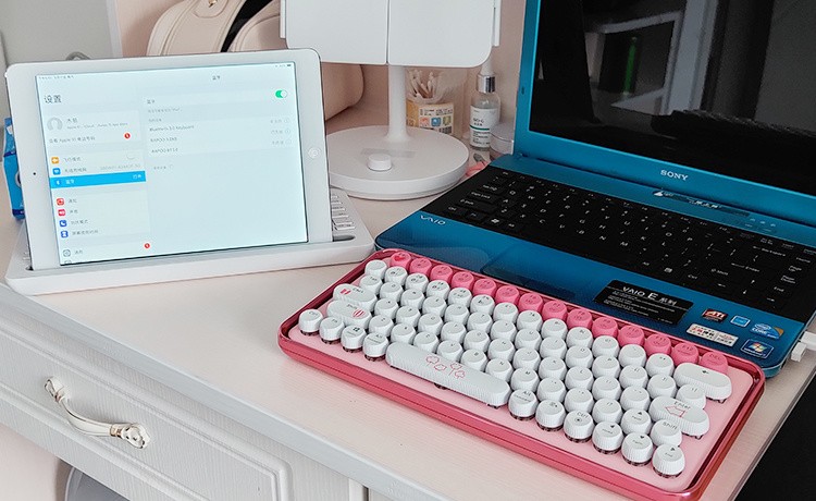 雷柏ralemopre5圣诞版机械键盘,雷柏pre5键盘