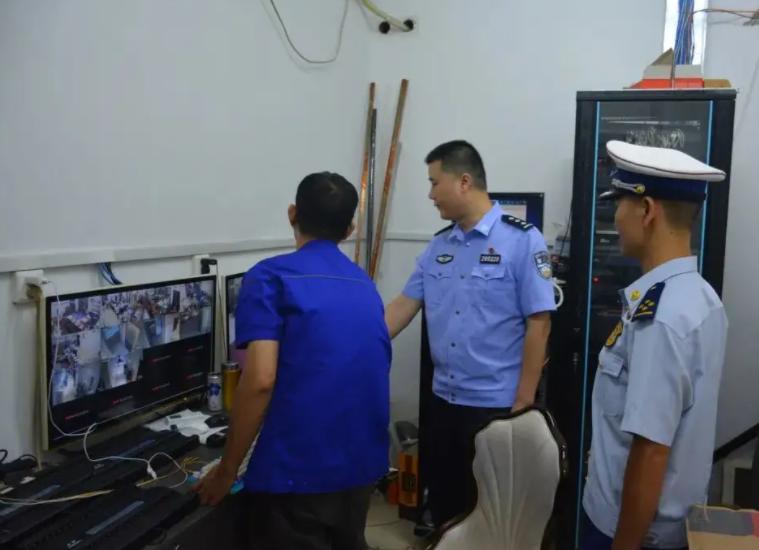 香港乱不乱我说了算？香港狂人季炳雄，遭全球通缉为何只判17年