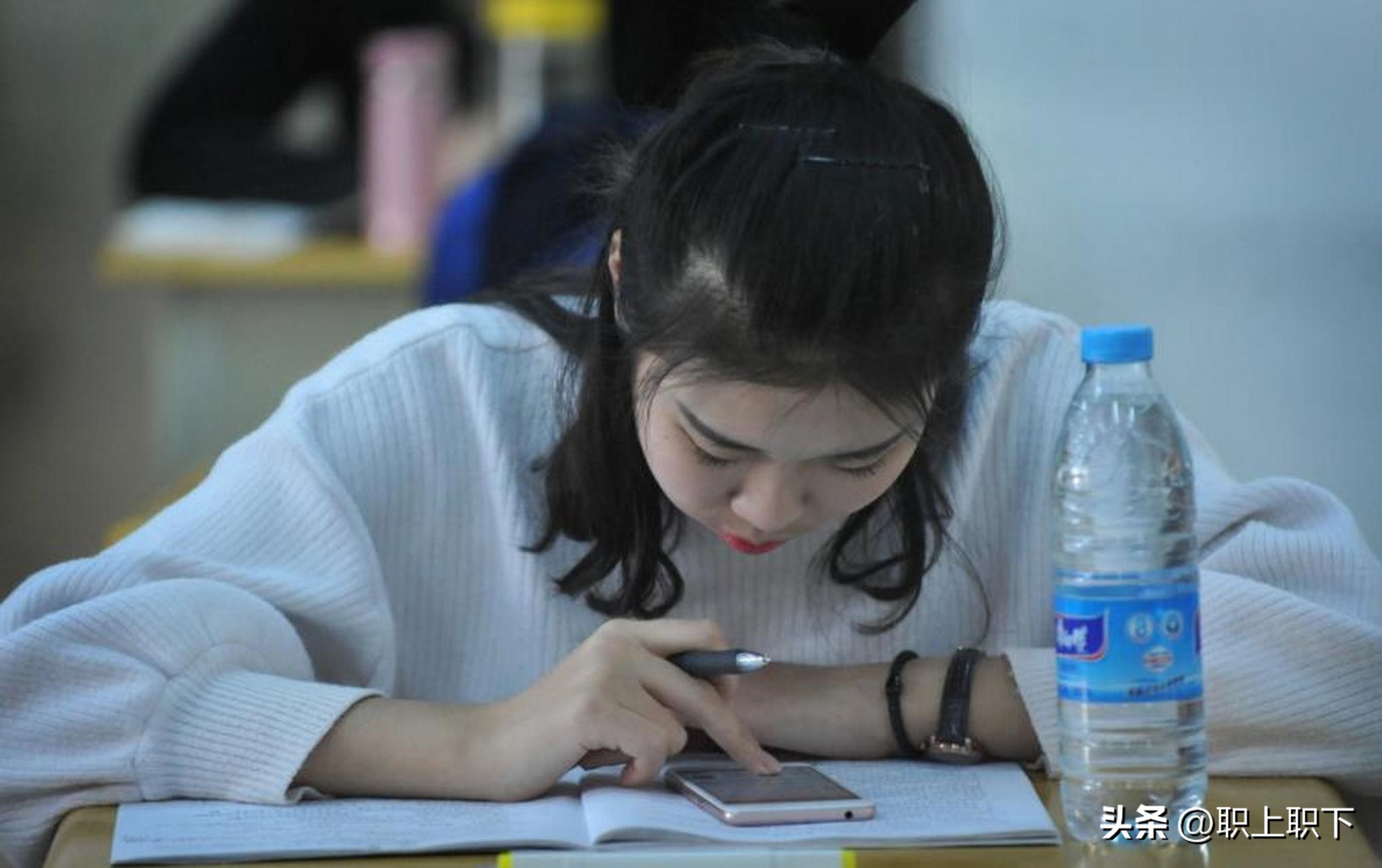 专科生最好的几条出路,专科生最好的出路是什么