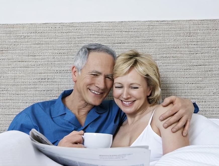 老年人怎么过生活才有意义,老年人要怎样才能过好晚年生活