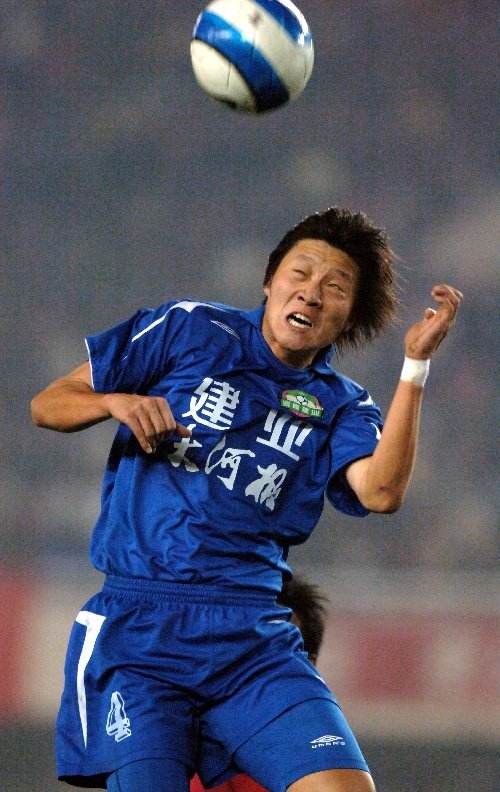 赵鹏到底能不能踢中卫,赵鹏能踢中卫吗