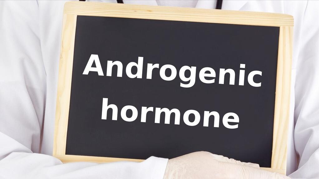 女性屁股中间毛太多，正常吗？能不能直接剃掉？医生劝你手下留情