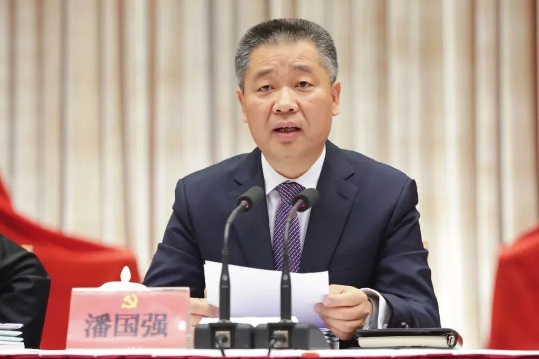 宁夏副书记新任免公示,宁夏3名干部拟任正厅级干部