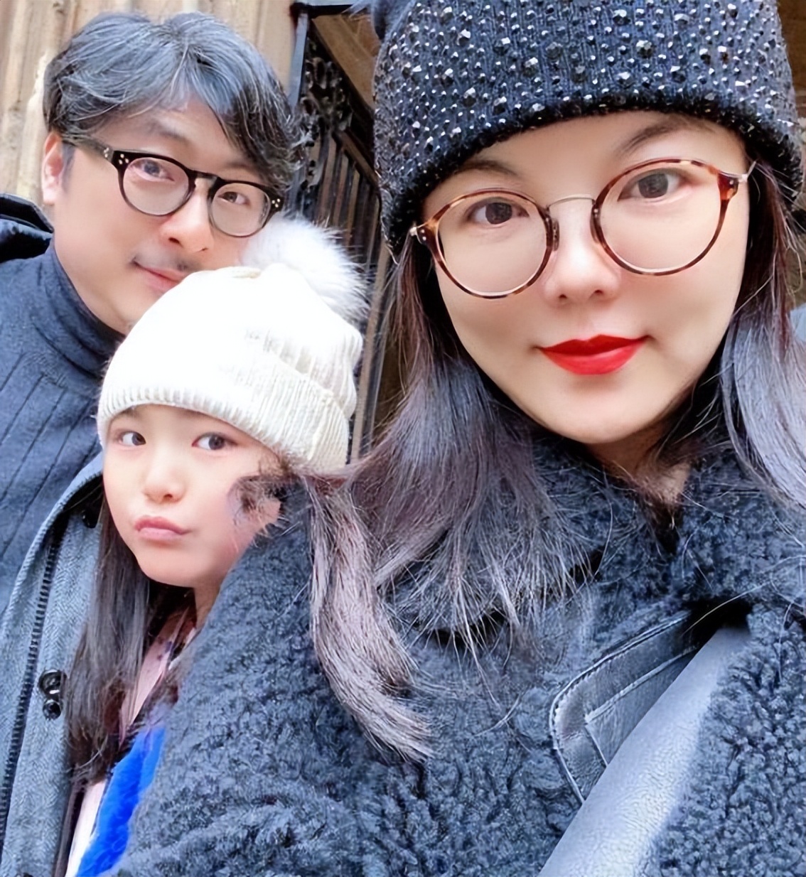 4月12日新闻联播要闻精选,4月16日新闻热点50字