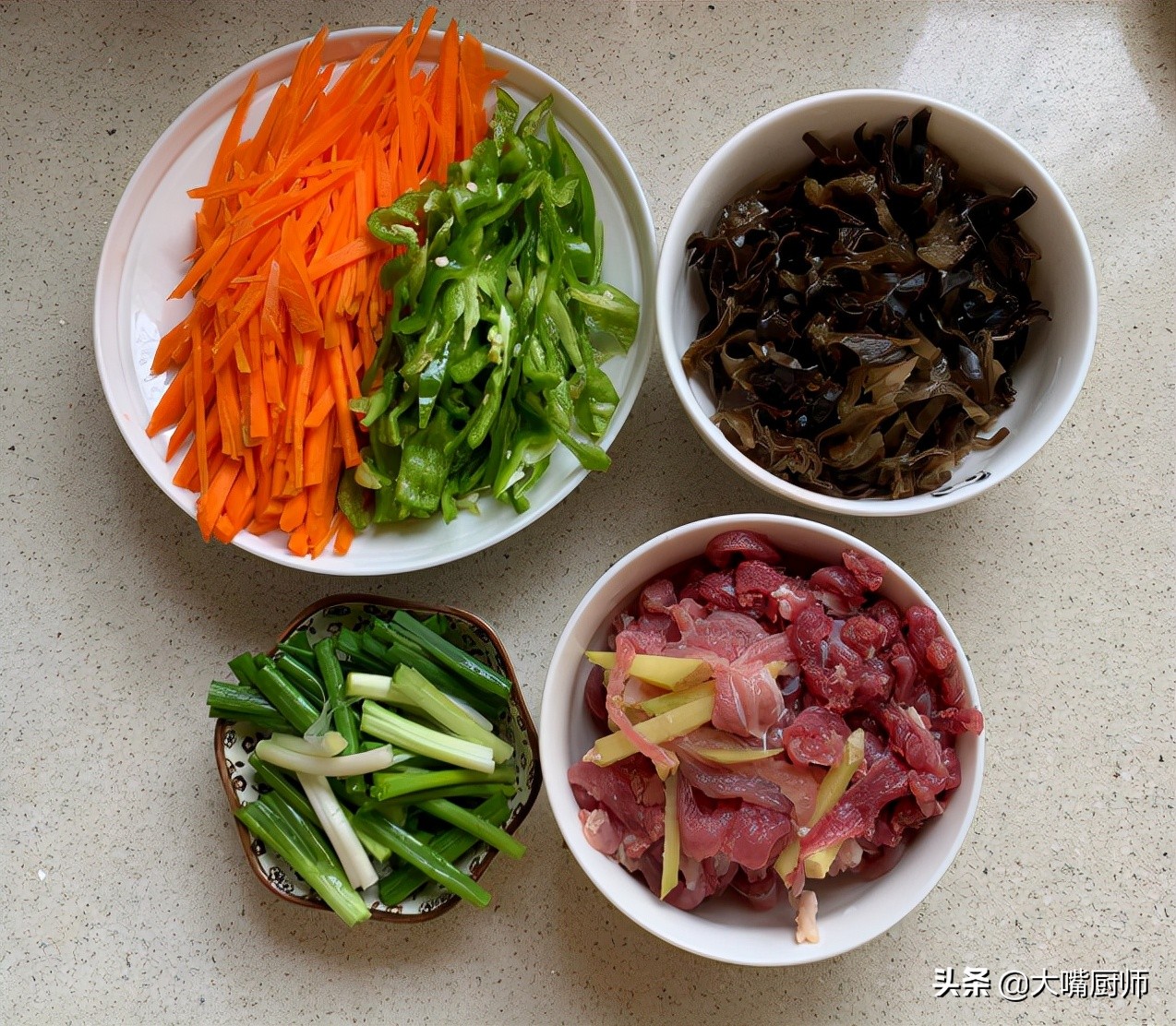 炒瘦肉之前怎么处理,炒瘦肉要不要腌制