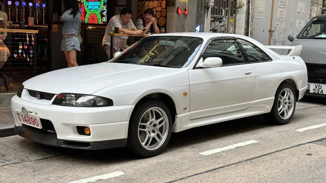 港车北上有什么优惠 (香港进口车哪里买最划算)