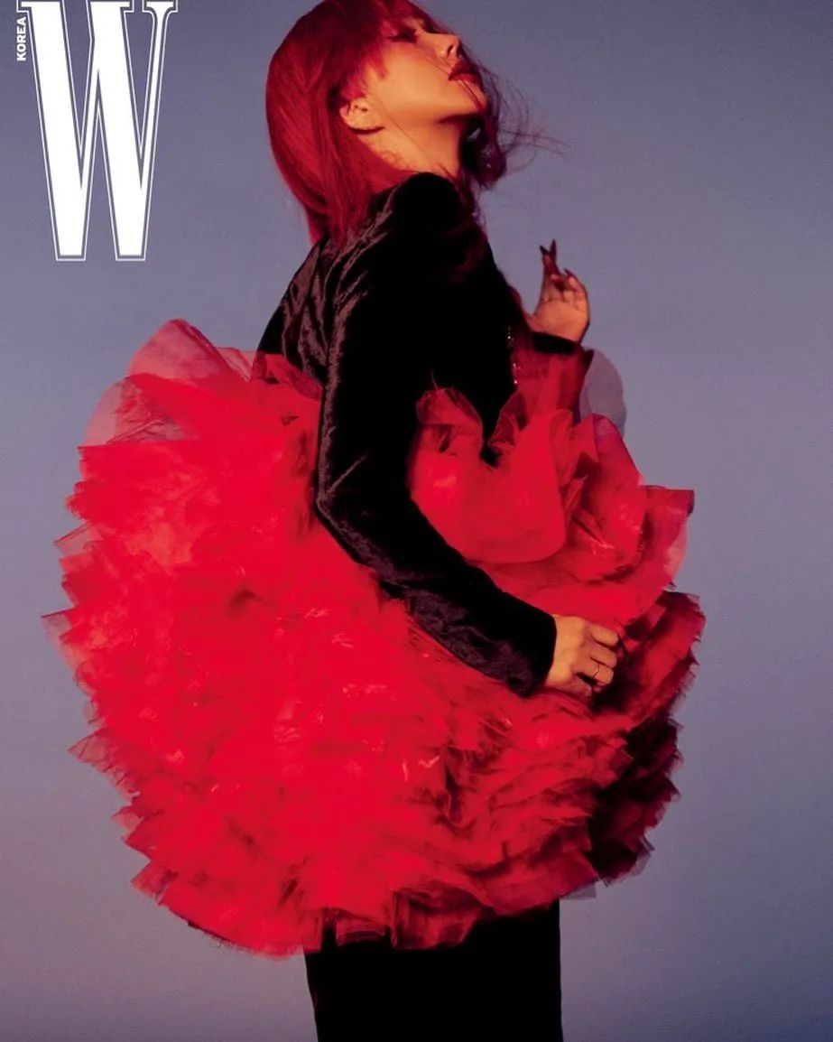 关于blackpink美甲,blackpink日常美甲