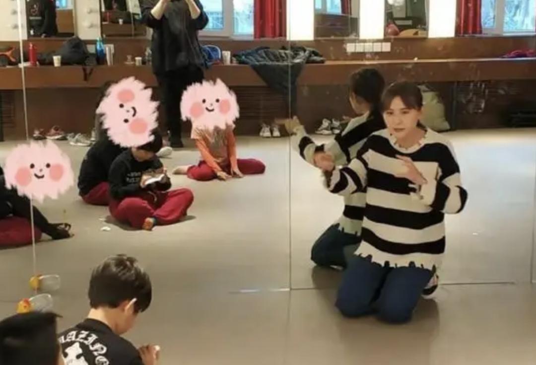 热依扎是单亲妈妈吗,热依扎演妈妈