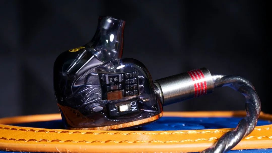 达音科新旗舰耳塞,达音科sa6降噪耳机