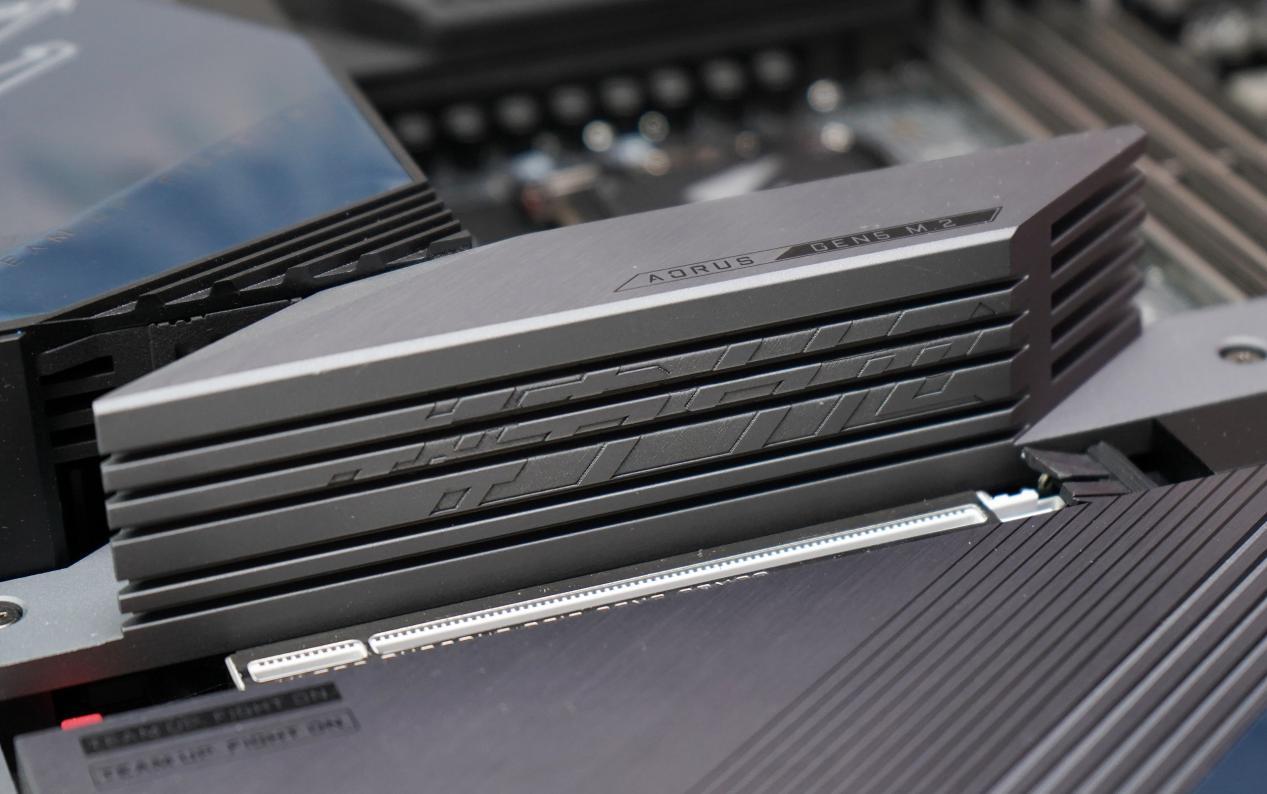 技嘉z790超级雕主板有几种规格,技嘉z790m小雕主板详解