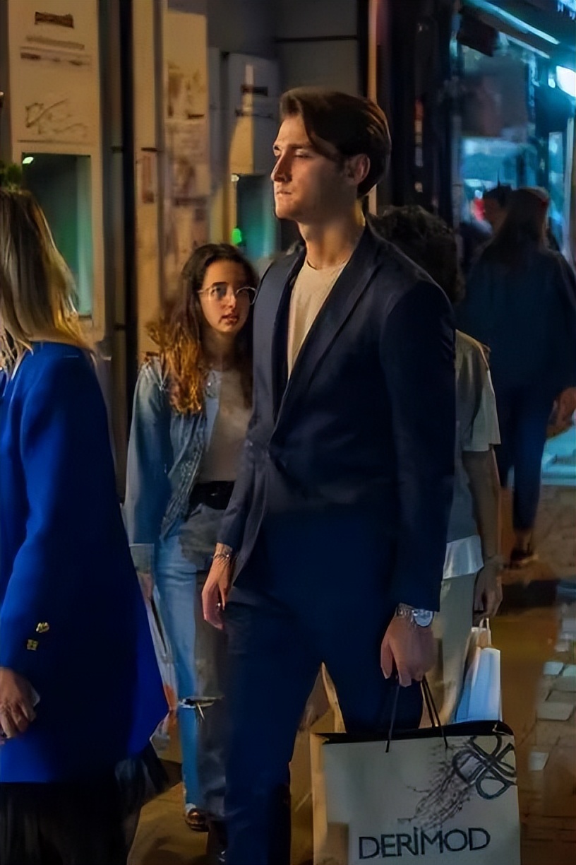 土耳其帅哥全部视频,土耳其的帅哥排行榜