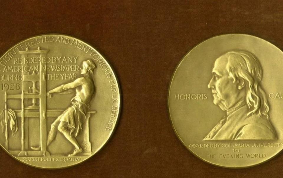 美国记者长津湖被志愿军俘虏，却靠拍照赚百万美元，成人生赢家